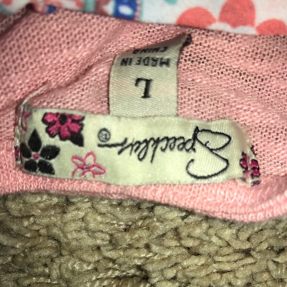 romper with - Picture 3 of 3